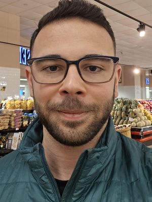 Dominic, 30