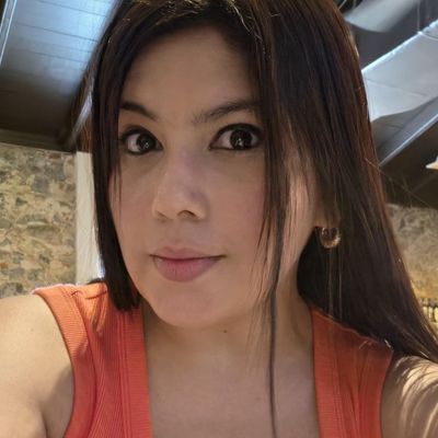Nathalie, 41