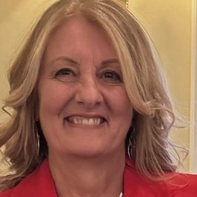 Roseann, 66