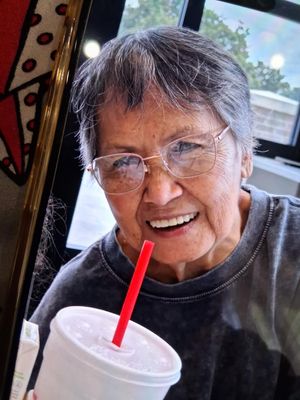 Alicia, 82