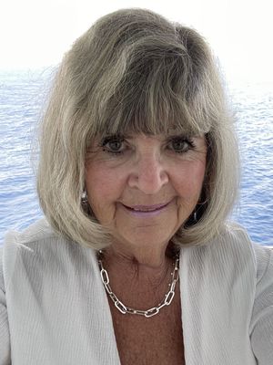 Linda, 74