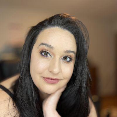Kelly, 36
