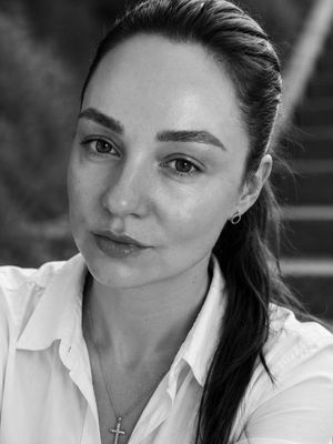 Nataliia, 42