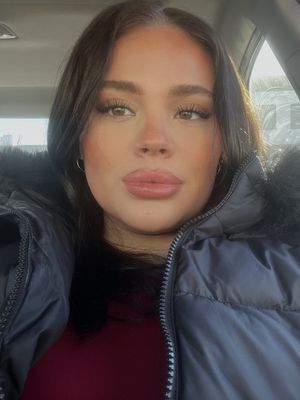 Marijana, 22
