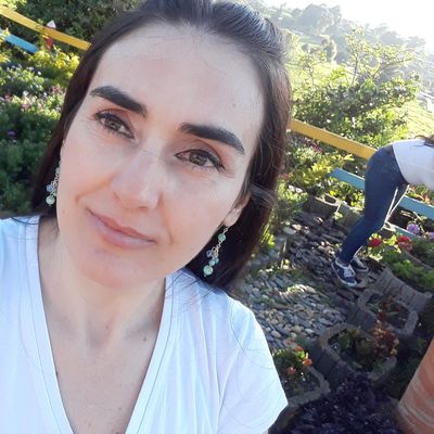 Natalia, 49