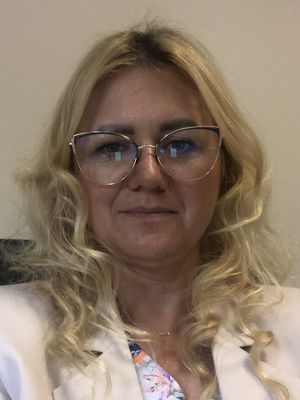 Lucja, 42