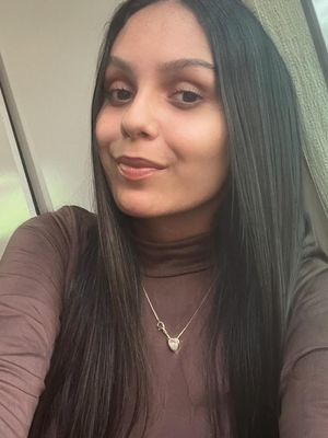 Camila, 24