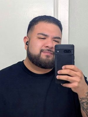 Alexander, 32