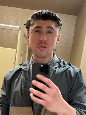 Dario, 30
