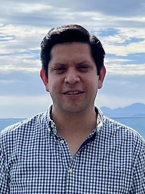Ricardo, 35