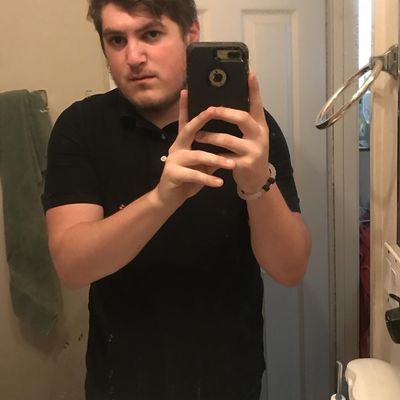 Andy, 28