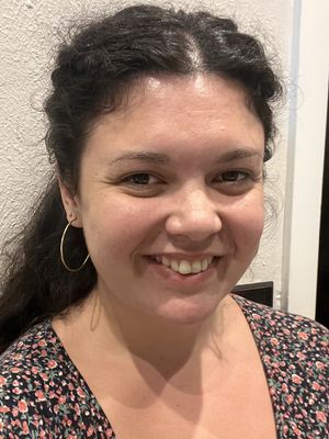 Beatrice, 32