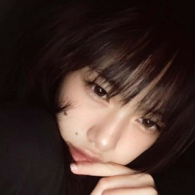 Aira, 23