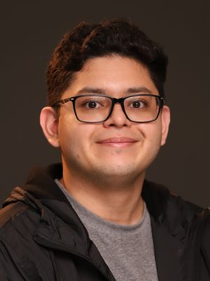 Edwin, 26