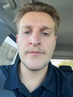 Sam, 24
