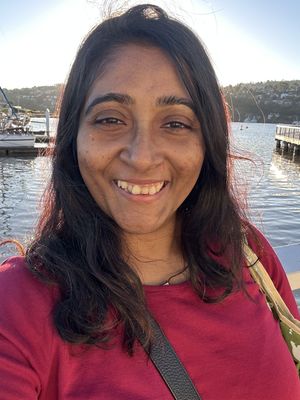 Andrea, 38