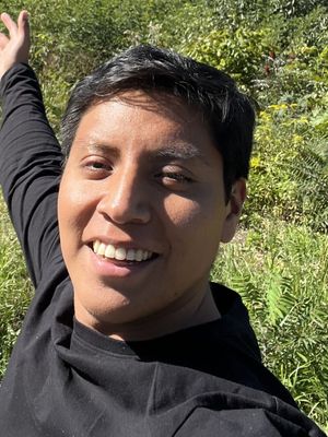 Miguel, 27