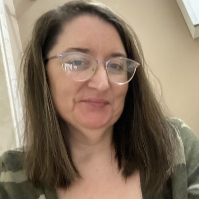 Holly, 44