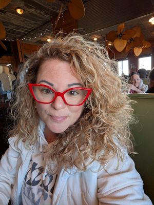 Lisa, 51