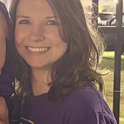 Jessica, 33
