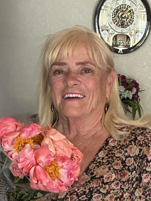 Eileen, 76