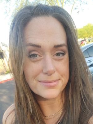 Katie, 43