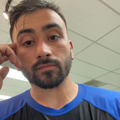 Alex, 29