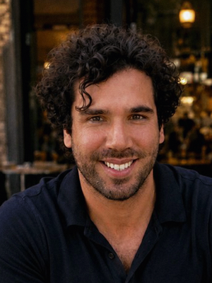 Diego, 30