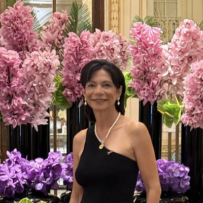 Myra, 61