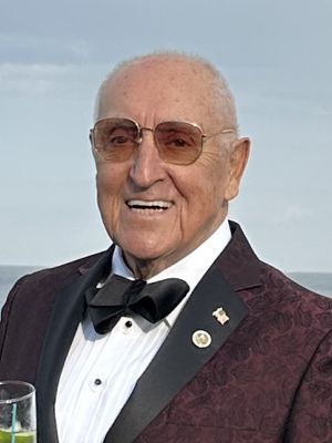 Carl, 85