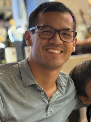 Ignacio, 27
