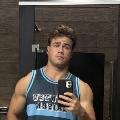Connor, 23