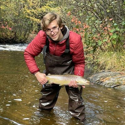 Brett, 25