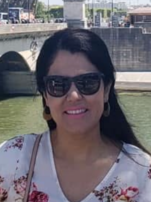 Lidia, 46