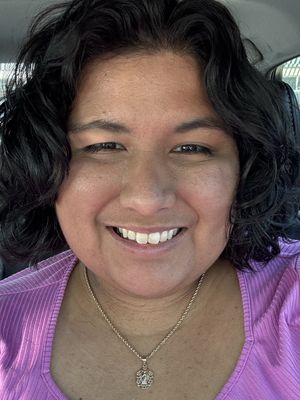 Angelica, 29