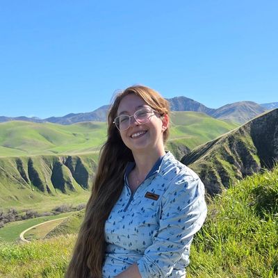 Rachel, 26