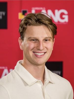 Rowan, 21