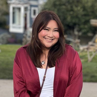 Francesca, 30