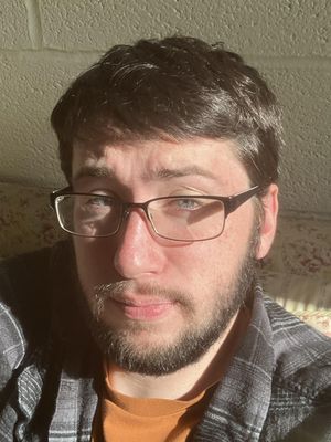 Josh, 22