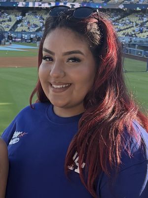 Carmen, 28