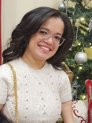 Carla, 25