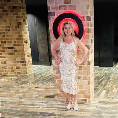 Yusimy, 51