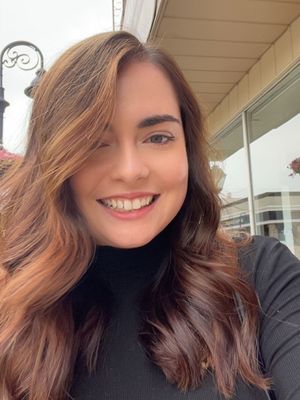 Ashley, 30