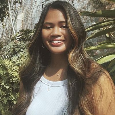 Megan, 23