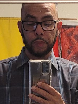 Manuel, 52