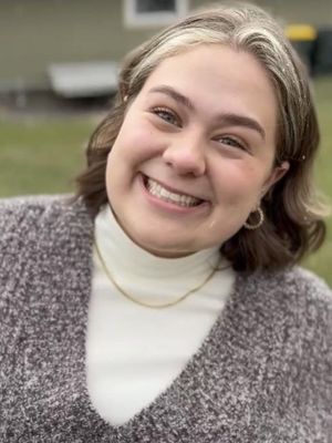 Mallory, 20