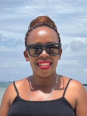 Mavis, 39