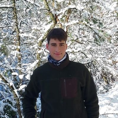 Andreu, 23