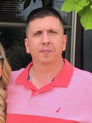 Tom, 45