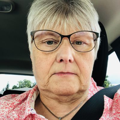 Karen, 68